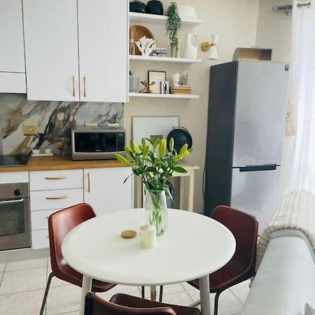 A Zen And Chic Beachfront Apartment Свакопмунд Экстерьер фото